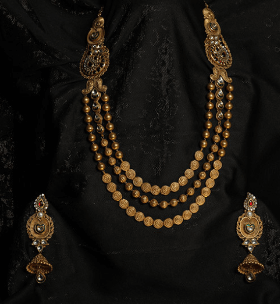 Features image